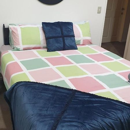 Stay In Valley Lower Hutt Ngoại thất bức ảnh