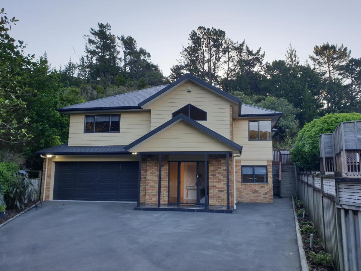 Stay In Valley Lower Hutt Ngoại thất bức ảnh